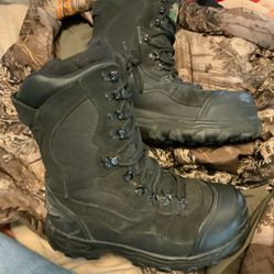 ROCKY GEAR 1200 GRAMS THINSULATE  WORK BOOTS SIZE 10