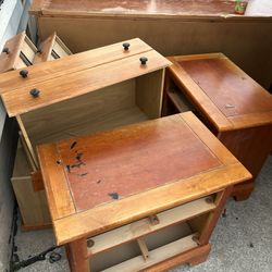 King Mattress With Box And 2 Night Stand