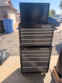 Craftsman 2 piece tool chest