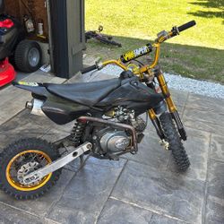 125cc Dirt Bike 