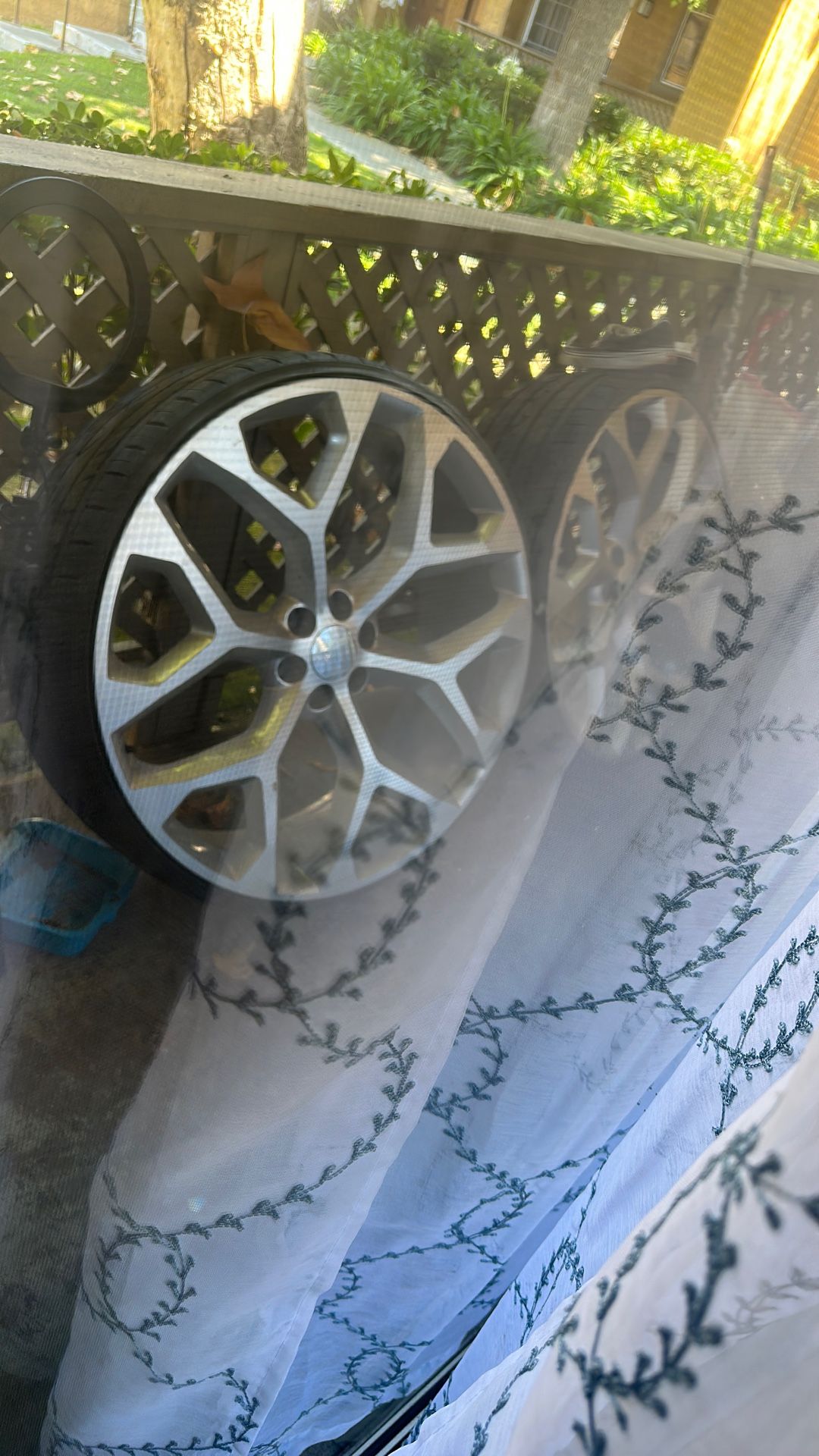 28 Rins 28 rims for Sale in Vista, CA - OfferUp