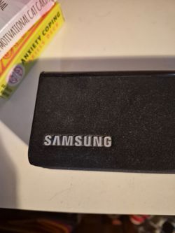 Samsung soundbar w/ subwoofer J series 370