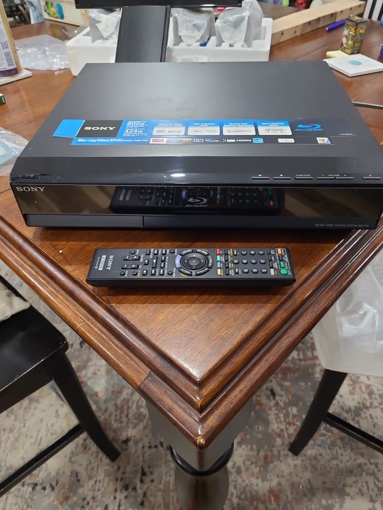 800W Surround Sound System With Subwoofer And Blu-ray Player