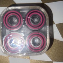 Bronson Bearings: Leo Baker