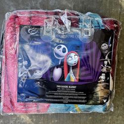 NIGHTMARE BEFORE CHRISTMAS TWIN SIZE BLANKET
