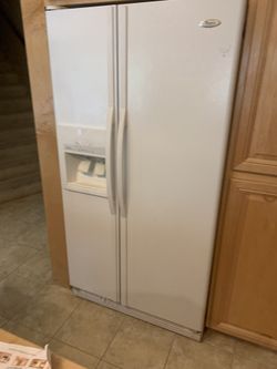 Whirlpool Doble Door Refrigerator