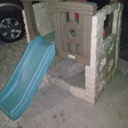 Kids Slide Clean And Ready For Pickup Easy To Take Apart 