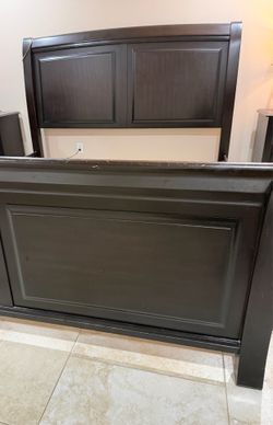Ashely Bedroom Set