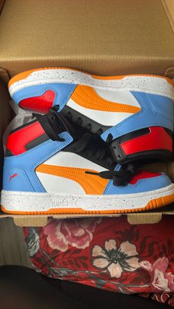 Puma / Muti Color Sneakers/Great For Back To School