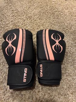 Sting Boxing Gloves Black and Pink