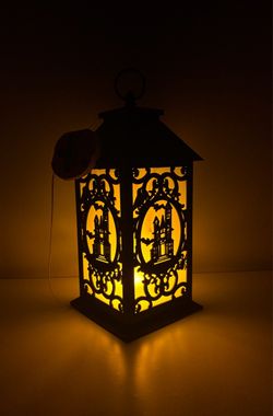 Brand New Halloween Haunted House Lantern With Tags🎃Read FULL Description Below🎃
