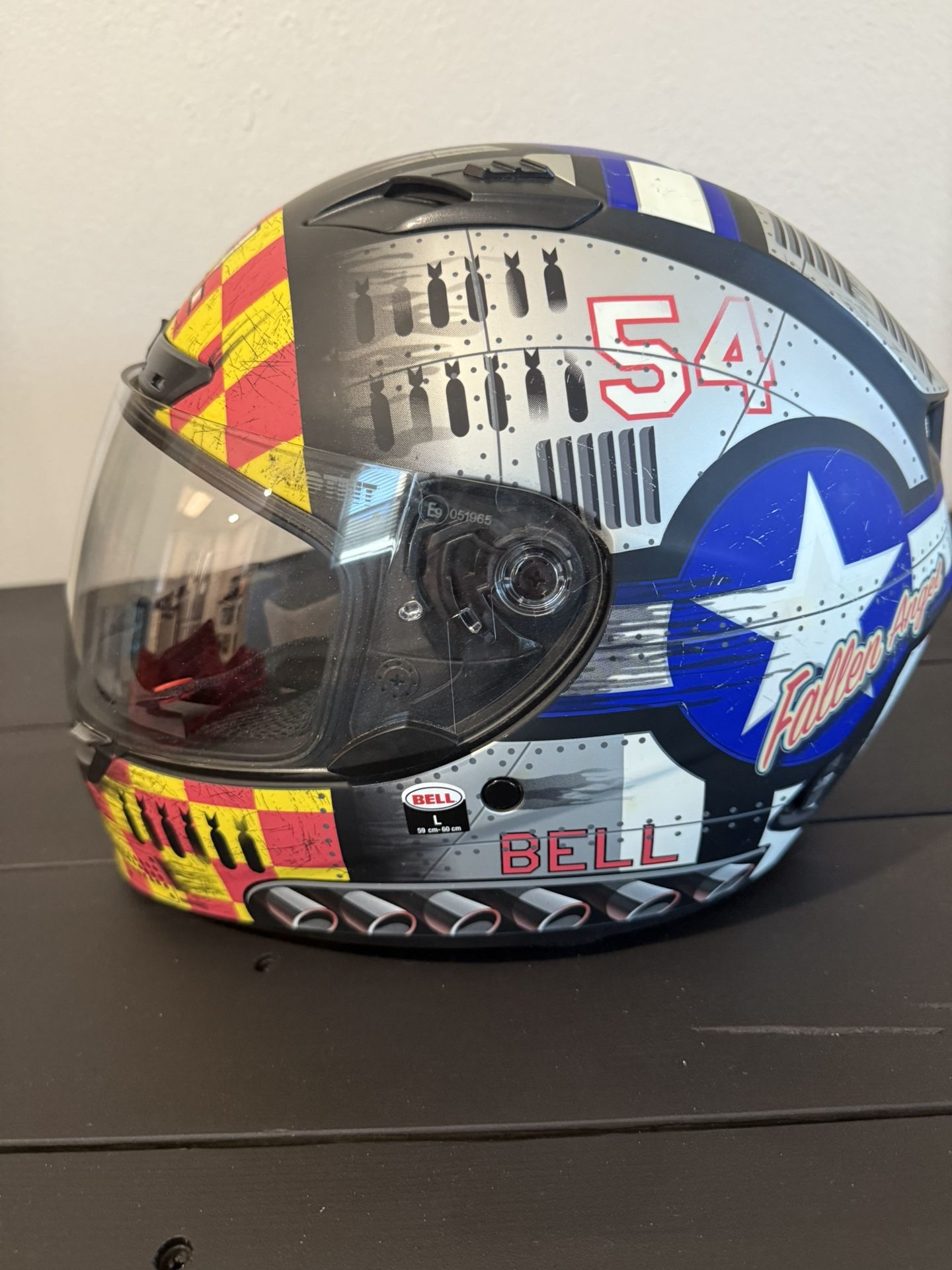 Bell Qualifier DLX Size Large