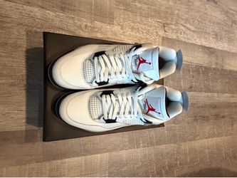 Air Jordan 4 retro size 13