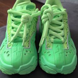 Melo Ball and LaFrance collaboration sneakers:volt neon green w/fat laces in size 10.5m