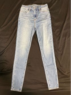 Women’s American eagle jeans