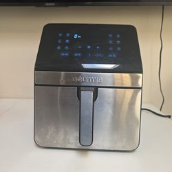 Gourmia GAF856 8-Quart Digital Air Fryer with 12 One-Touch Functions - Black