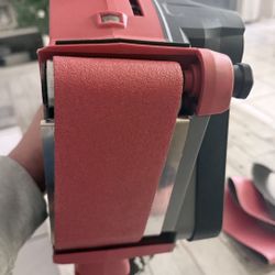 Milwaukee M18 FUEL 18-Volt Lithium-Ion Cordless Belt Sander w/5.0 Ah Battery