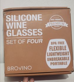 Brovino Set/4 Silicone Wine Glasses BNIP