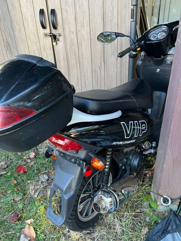 [Tao Pilot 150cc Scooter] X-Pro 150cc Moped Scooter Motorcycle Scooter 150 Adult Scooter Gas Moped Scooter (Black)