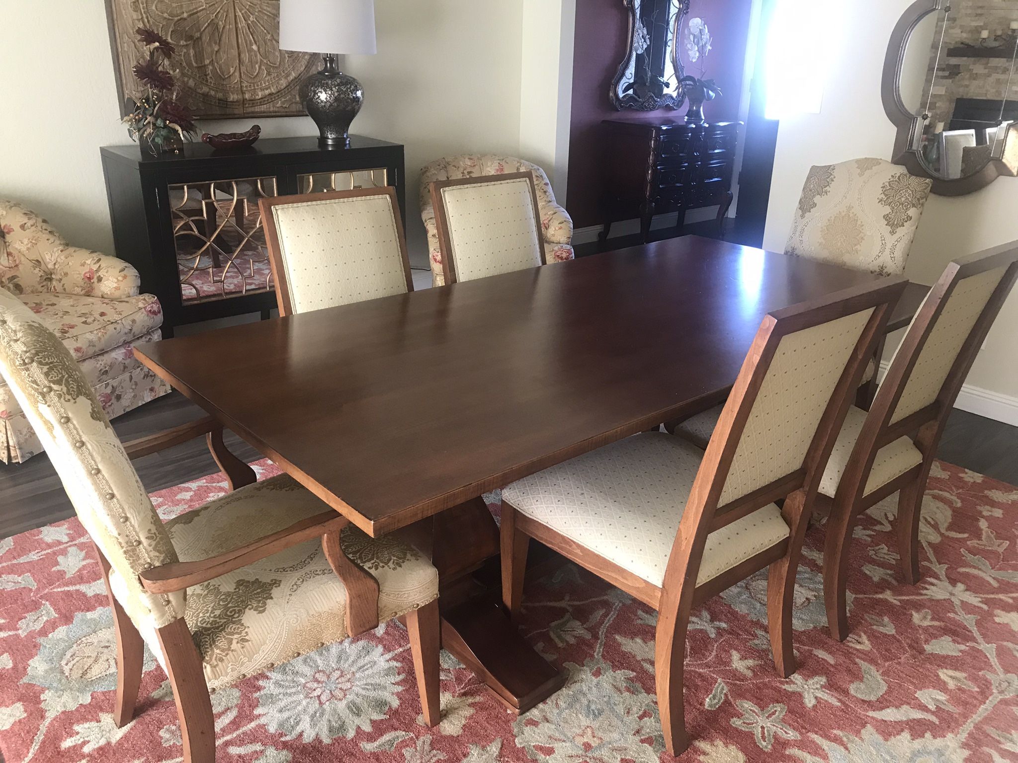 Ethan Allen Table & Chairs
