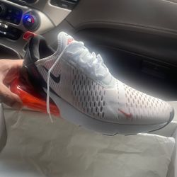 Women’s Air Max 270