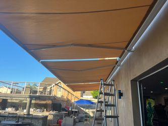 Retractable Awning