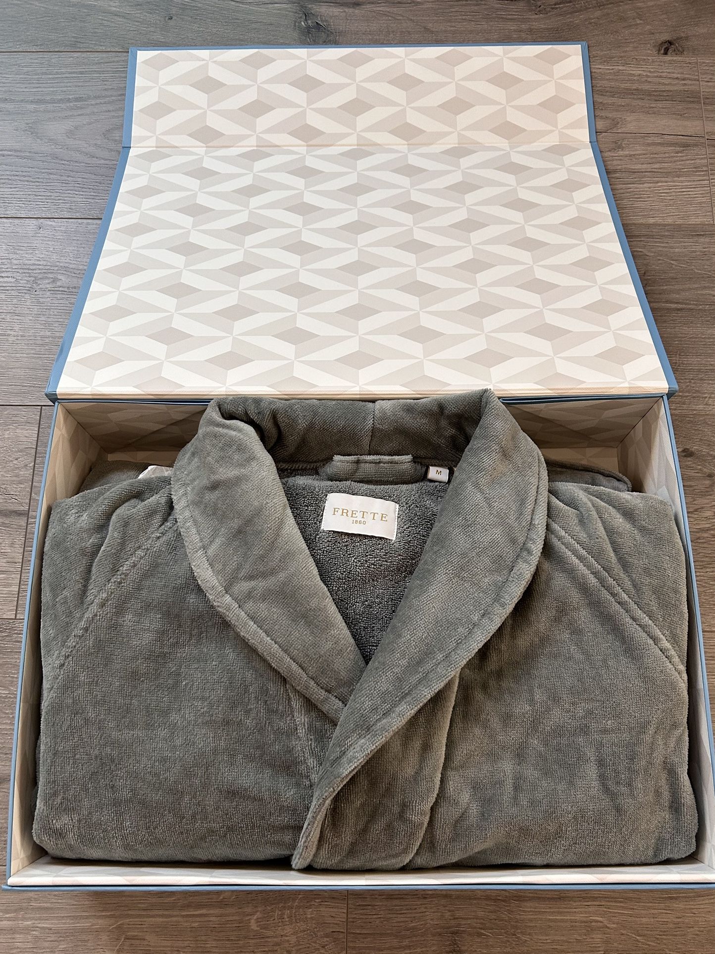 FRETTE 1860-Velour Shawl Collar Robe Grey