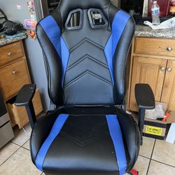 Emerge gaming chair