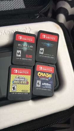 4 Nintendo Switch game Cartridge cartridges