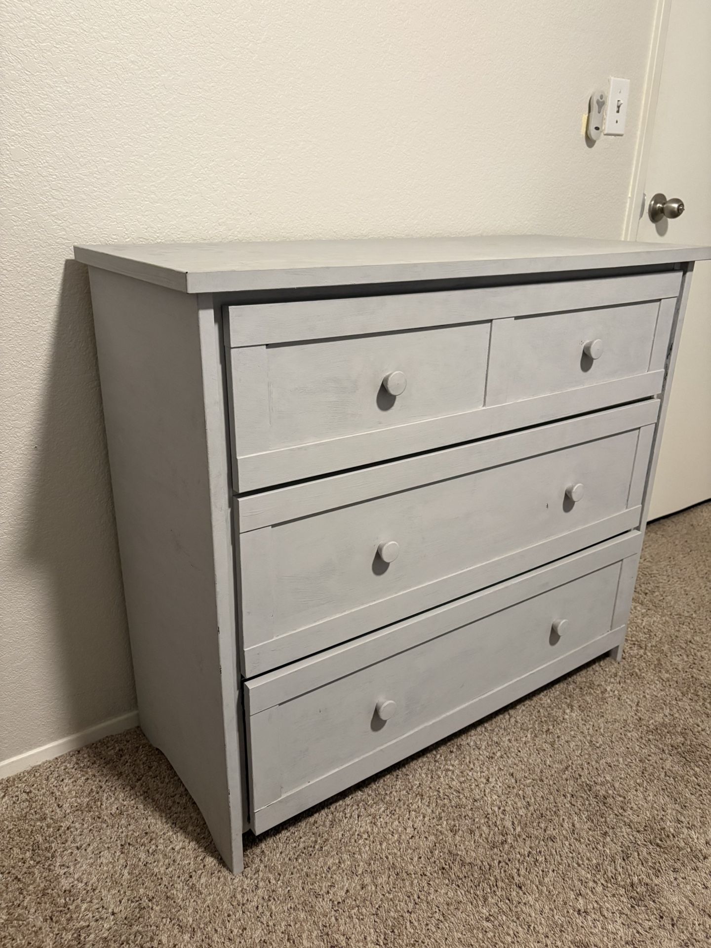 3 Drawer Wood Dresser