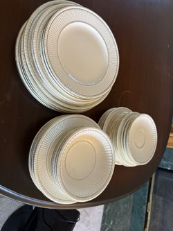 Lot of Ceramic Dishes 