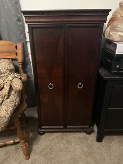 Wooden Cabinet / Bookcase