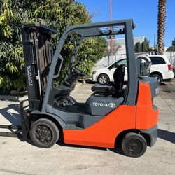 Toyota Forklift 