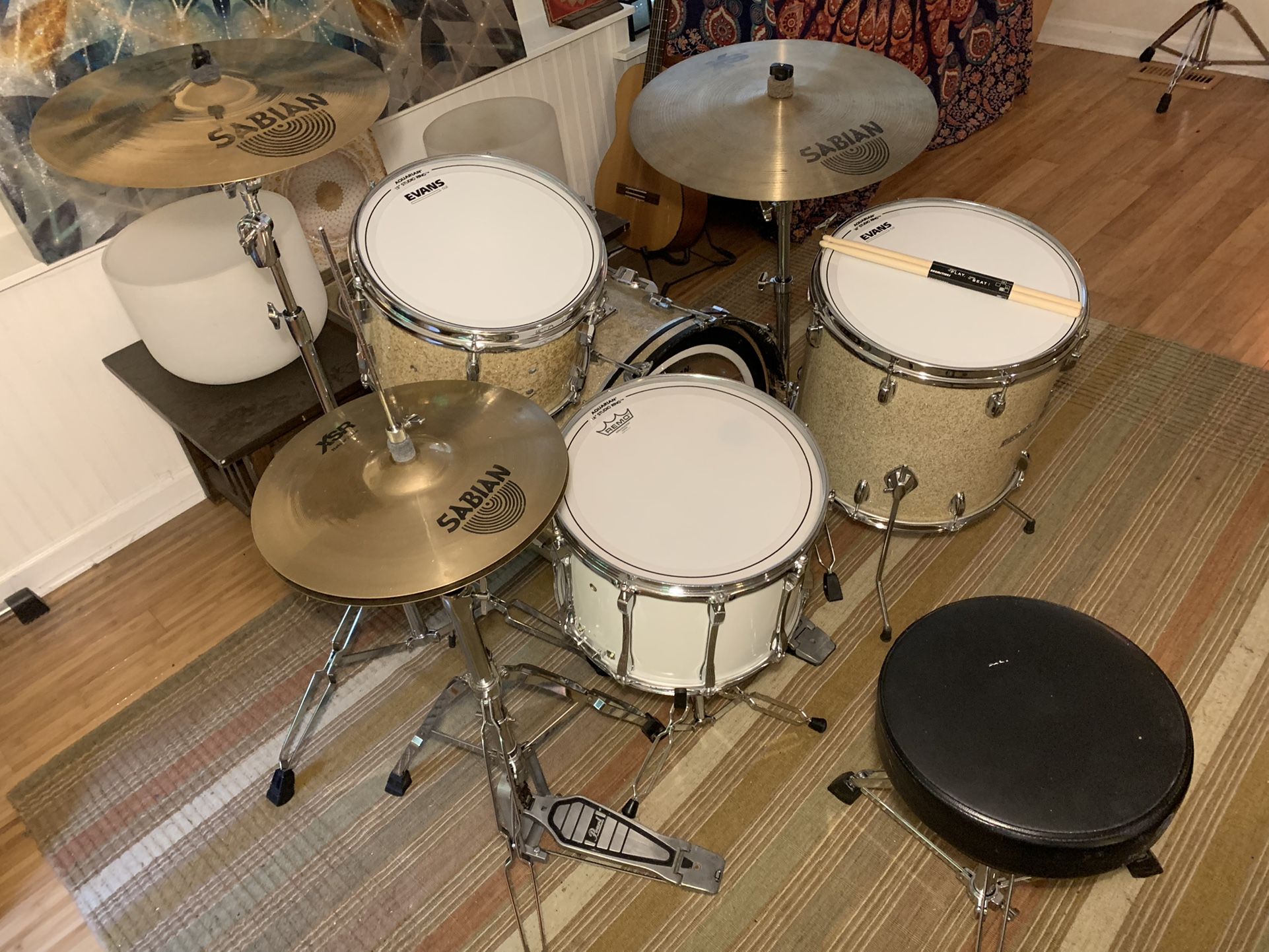 Vintage Pearl / Ludwig Drum Set, Sabian Cymbals