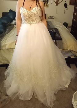 EVERYONE DESERVES A WEDDING OF THEIR DREAMS