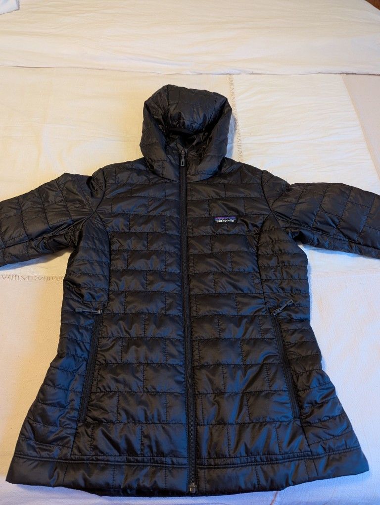 New with Tags Women's Patagonia Nano Puff Hooded