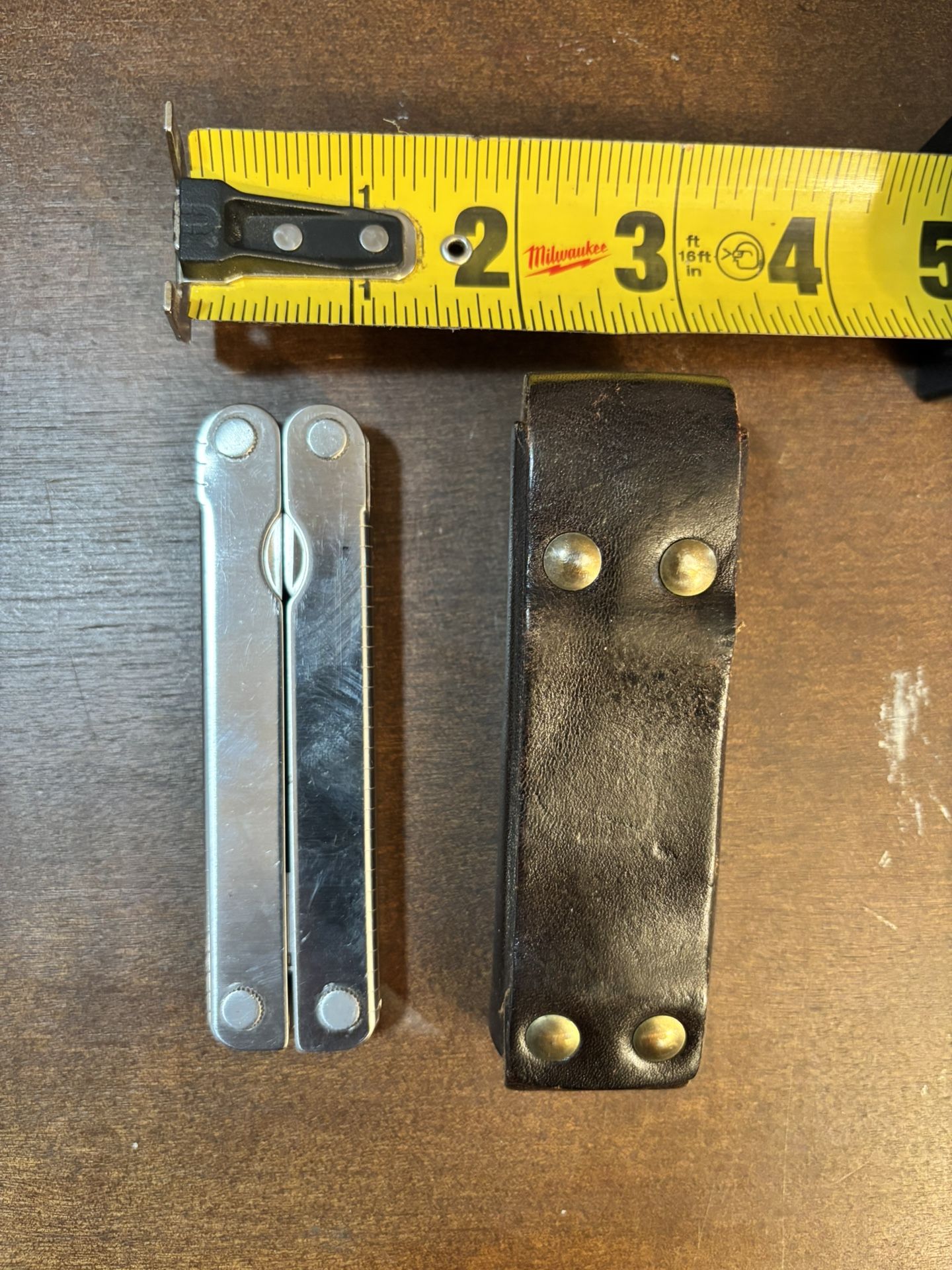Leatherman Multi-tool With Belt Loop Case