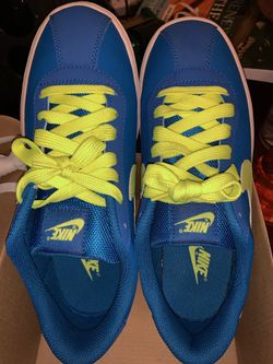 Nike Sneakers