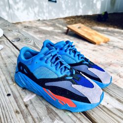 Men’s Size 8.5 Yeezy’s