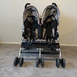 Jeep side-by-side double stroller