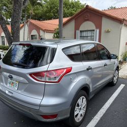 2016 Ford Escape 152k 