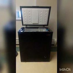 Deep Freezer 7.5 Cubic Feet 