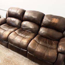 2 Brow Leather Reclining Couches 