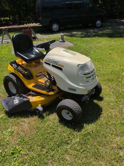Cub cadet 1045 riding mower. Parting  out