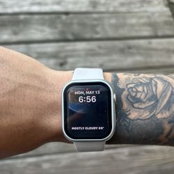 Apple Watch SE Rose Gold