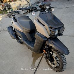 2024 Yamaha scooter zuma 125cc