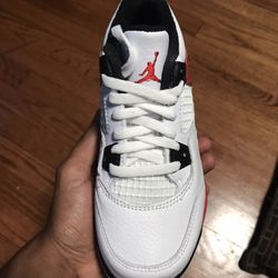 Jordan 4 Retro (PS) Size 12C
