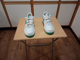 Men's nike air force 1 low 07 size 6 & Half patent platinum tint stadium green white Brand new