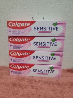 Cuatro por $10
