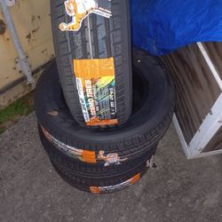 Cosmo Tires 